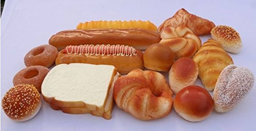 Amazon.co.jp: 食品サンプル パン 盛り合わせ 17個セット カゴ
